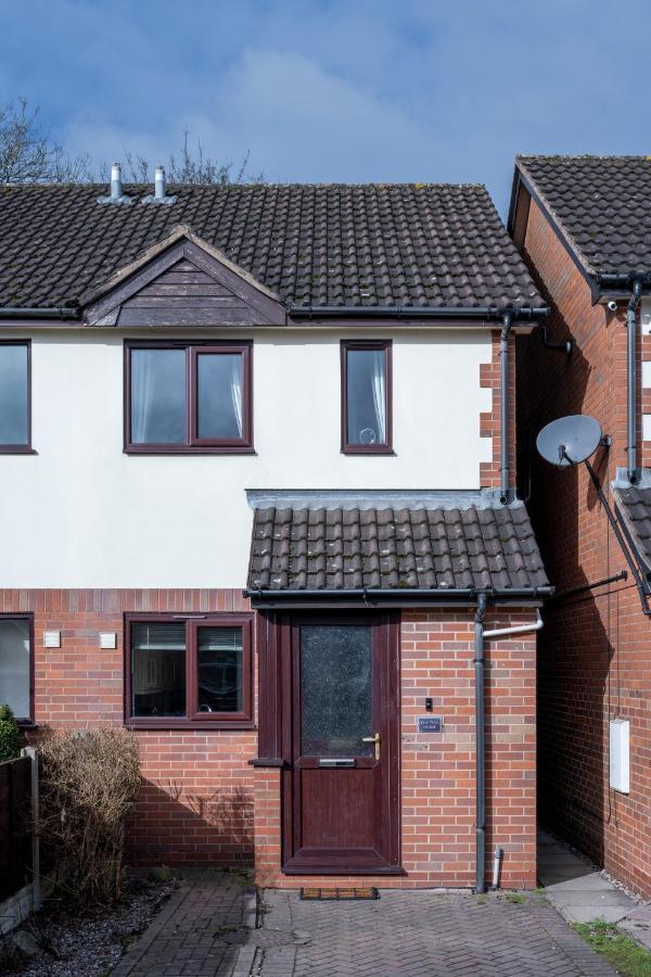 Yew Tree House Contractor / Family Home Free Netflix Fast Wifi Near Dudley/Birmingham Cradley Heath Exterior photo